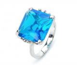 Стильное серебряное кольцо с синим кристаллом (№5)